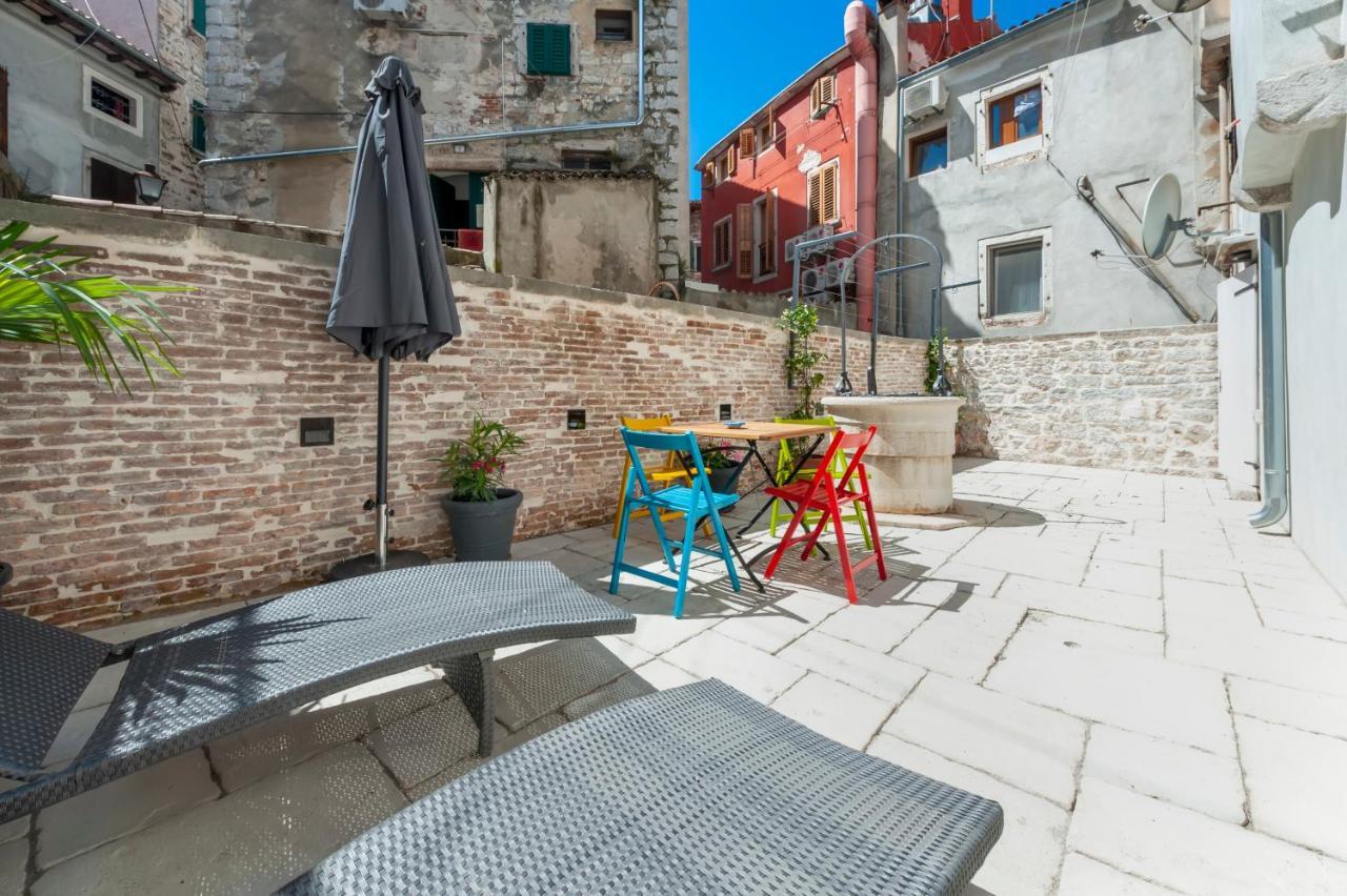 Dc II Downtown Apartment Rovinj Bagian luar foto