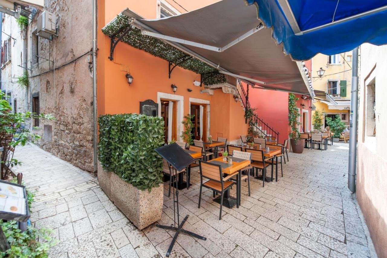 Dc II Downtown Apartment Rovinj Bagian luar foto