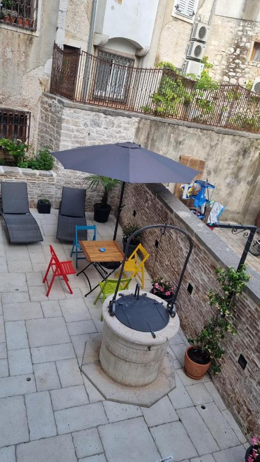 Dc II Downtown Apartment Rovinj Bagian luar foto