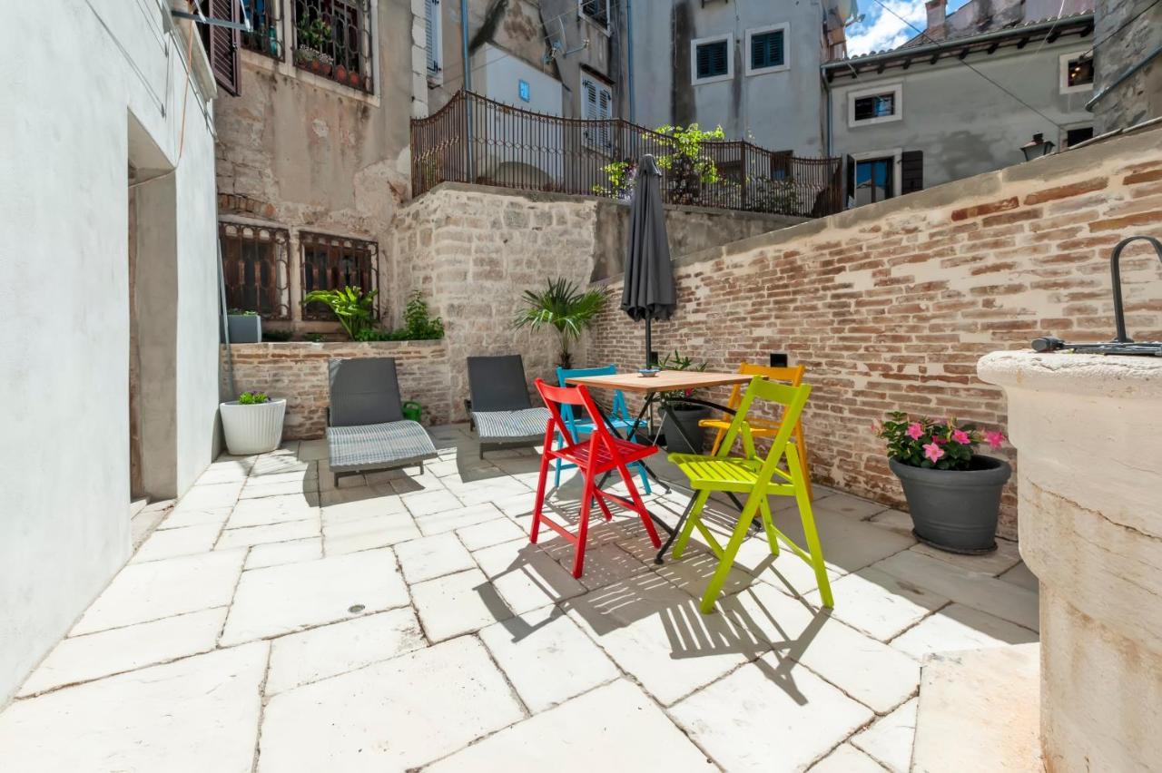 Dc II Downtown Apartment Rovinj Bagian luar foto