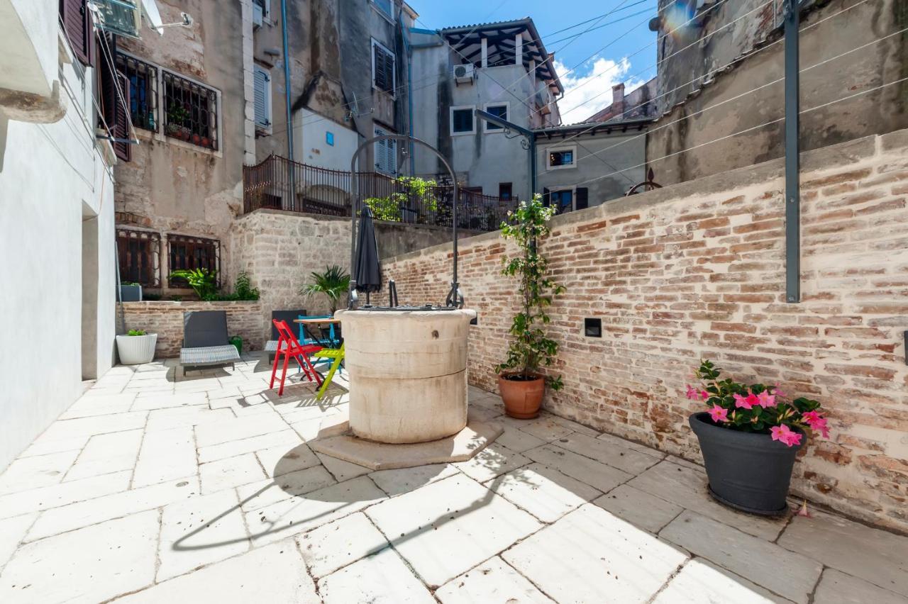 Dc II Downtown Apartment Rovinj Bagian luar foto