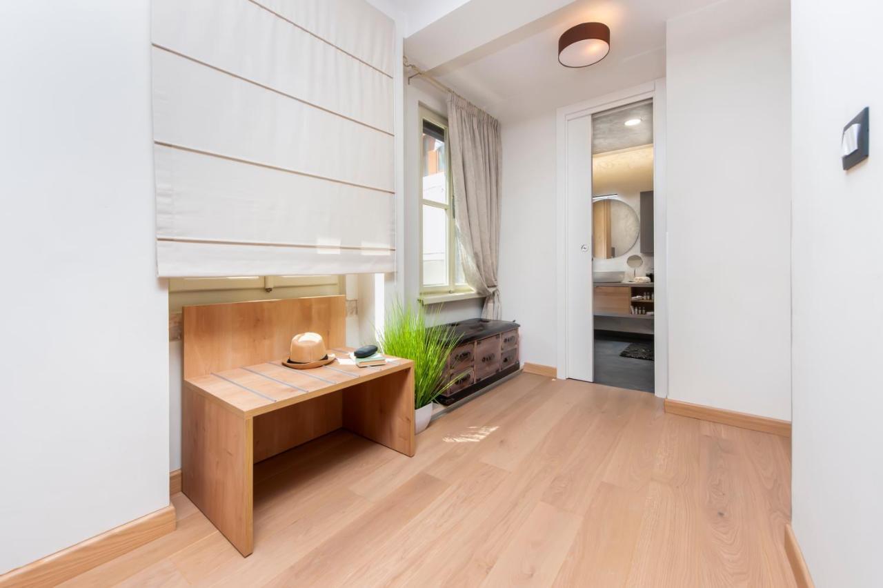Dc II Downtown Apartment Rovinj Bagian luar foto