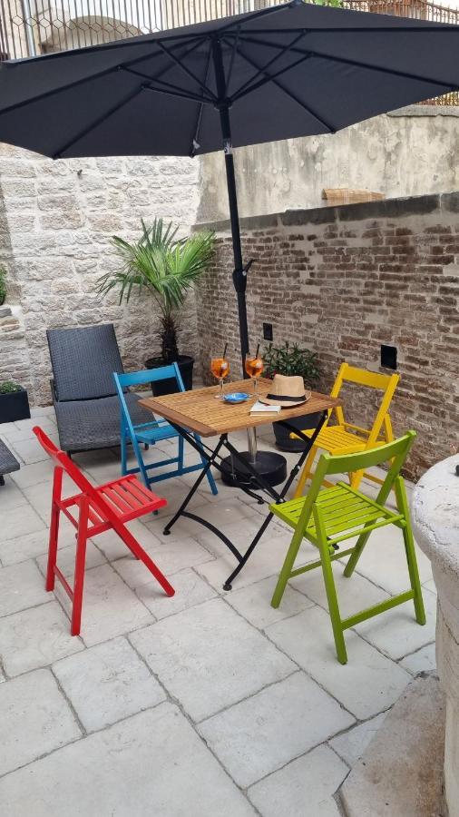 Dc II Downtown Apartment Rovinj Bagian luar foto
